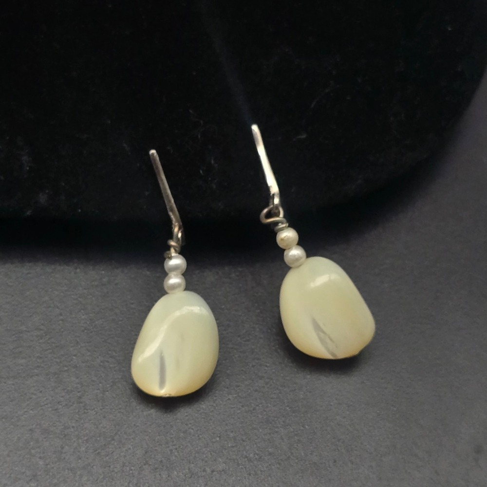 Mother of Pearl Nugget Clip On Earrings Vintage Costume Jewelry